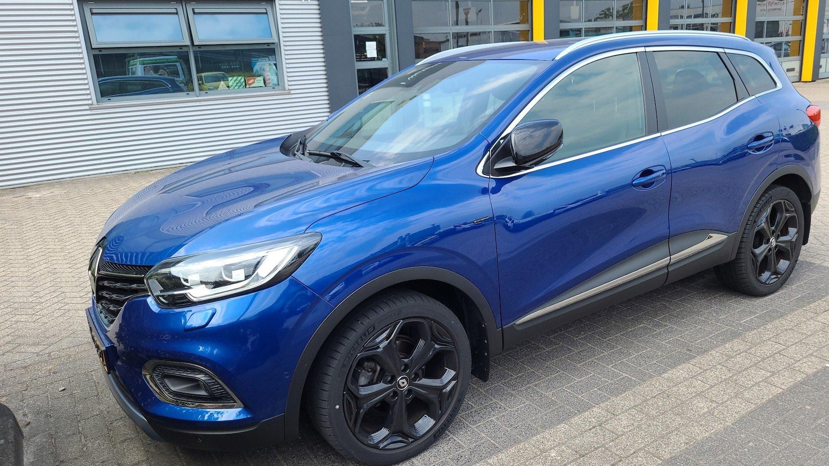 Renault Kadjar - 1.3 TCe Black Edition 1.3 TCe Black Edition - AutoWereld.nl