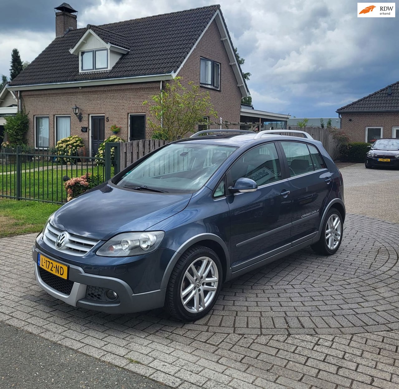 Volkswagen Golf Plus - 1.4 TSI Plus Cross, CruisC, Clima, Carplay! - AutoWereld.nl
