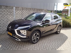 Mitsubishi Eclipse Cross - 2.4 PHEV Intense+ Autom 4 WD Leder/Alcantara Sportst Stoelverw Navi Camera Clima Cruise 2x
