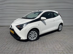 Toyota Aygo - 1.0 VVT-i x INCLUSIEF NIEUWE APK