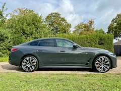 BMW i4 - eDrive40 High Executive Sunroof| Harm Kard| Head Up| 20”| Laser| 1e Eigenaar!