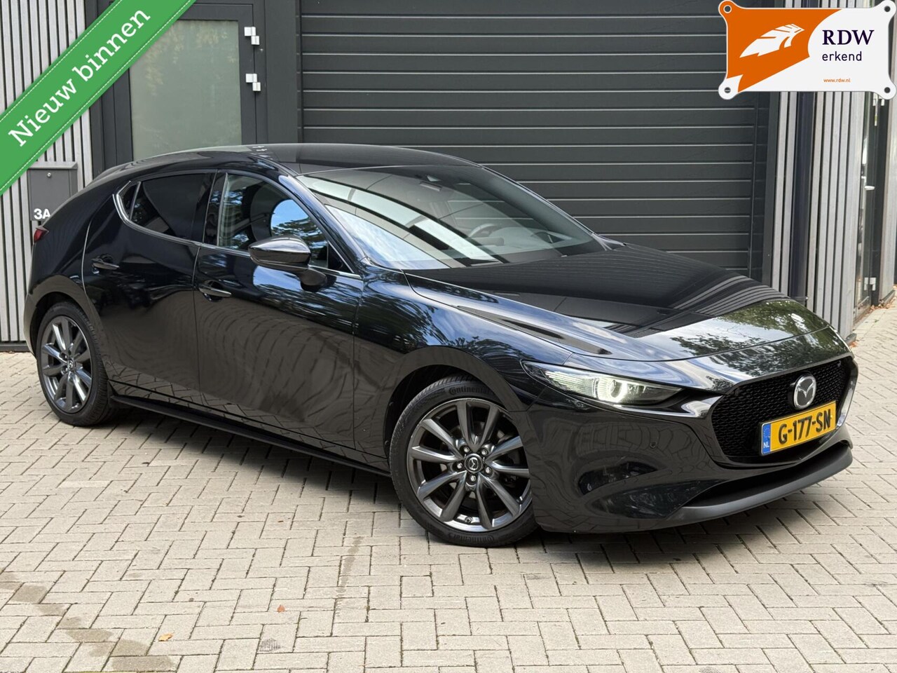 Mazda 3 - 2.0 e-SkyActiv-G M Hybrid 122 Luxury l Carplay Leer - AutoWereld.nl