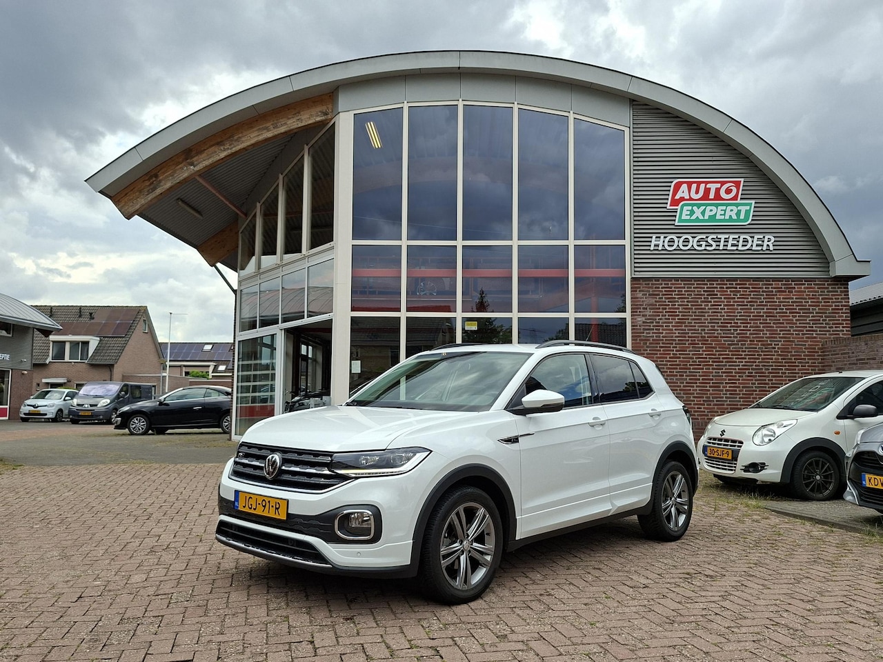 Volkswagen T-Cross - 1.0 TSI Style Business R-Line, carplay, ad.cruise - AutoWereld.nl