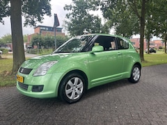 Suzuki Swift - 1.5 Exclusive
