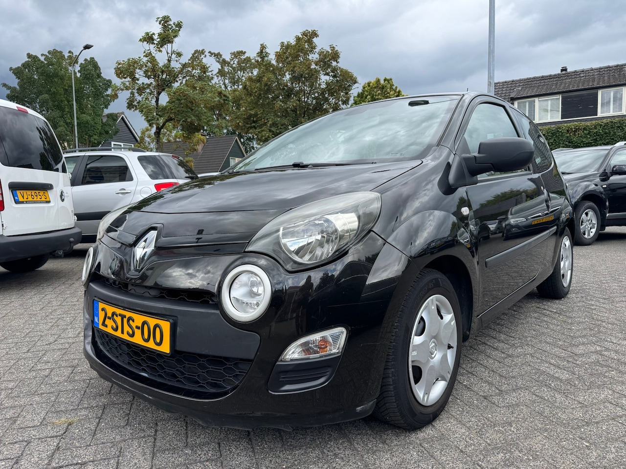 Renault Twingo - 1.2 16V Parisienne 1.2 16V Parisienne,Airco,Elek-pakket,Nap - AutoWereld.nl