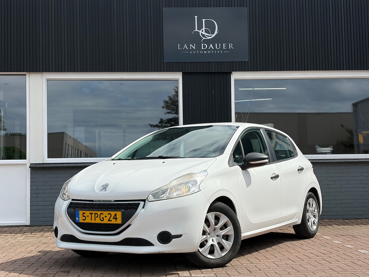 Peugeot 208 - 1.0 VTi Access / Airco / Cruisecontrol / 5drs - AutoWereld.nl