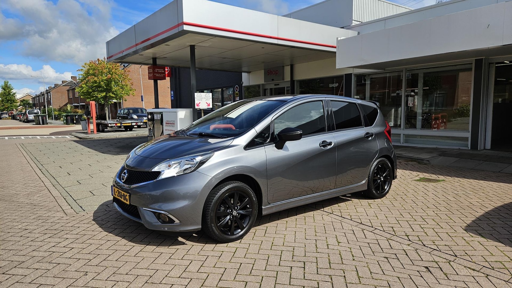 Nissan Note - 1.2 59KW/80PK Black Edition - AutoWereld.nl