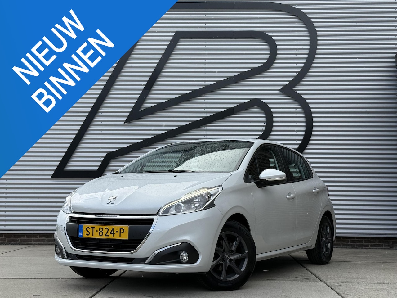 Peugeot 208 - 1.2 PureTech Blue Lion 2e Eigenaar|Navi|Carplay|Airco|Cruise|PDC|N.A.P|APK tot 05-2027 - AutoWereld.nl