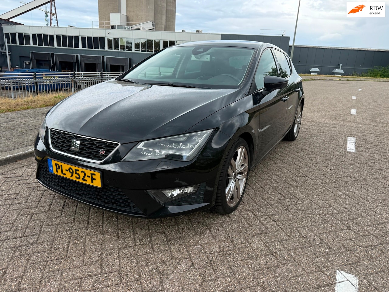 SEAT Leon - 1.8 TSI FR 1.8 TSI FR - AutoWereld.nl