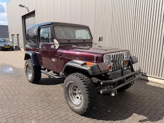 Jeep Wrangler - 4.2 Hardtop Basis Project Auto (Zie tekst)