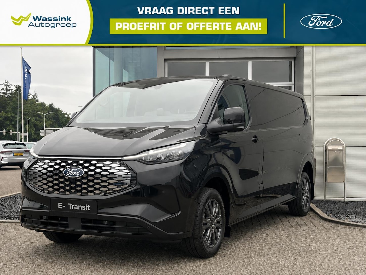 Ford E-Transit Cust. - 340 L2H1 Limited AWD 71 kWh | Navigatie | Achteruitrijcamera | - AutoWereld.nl