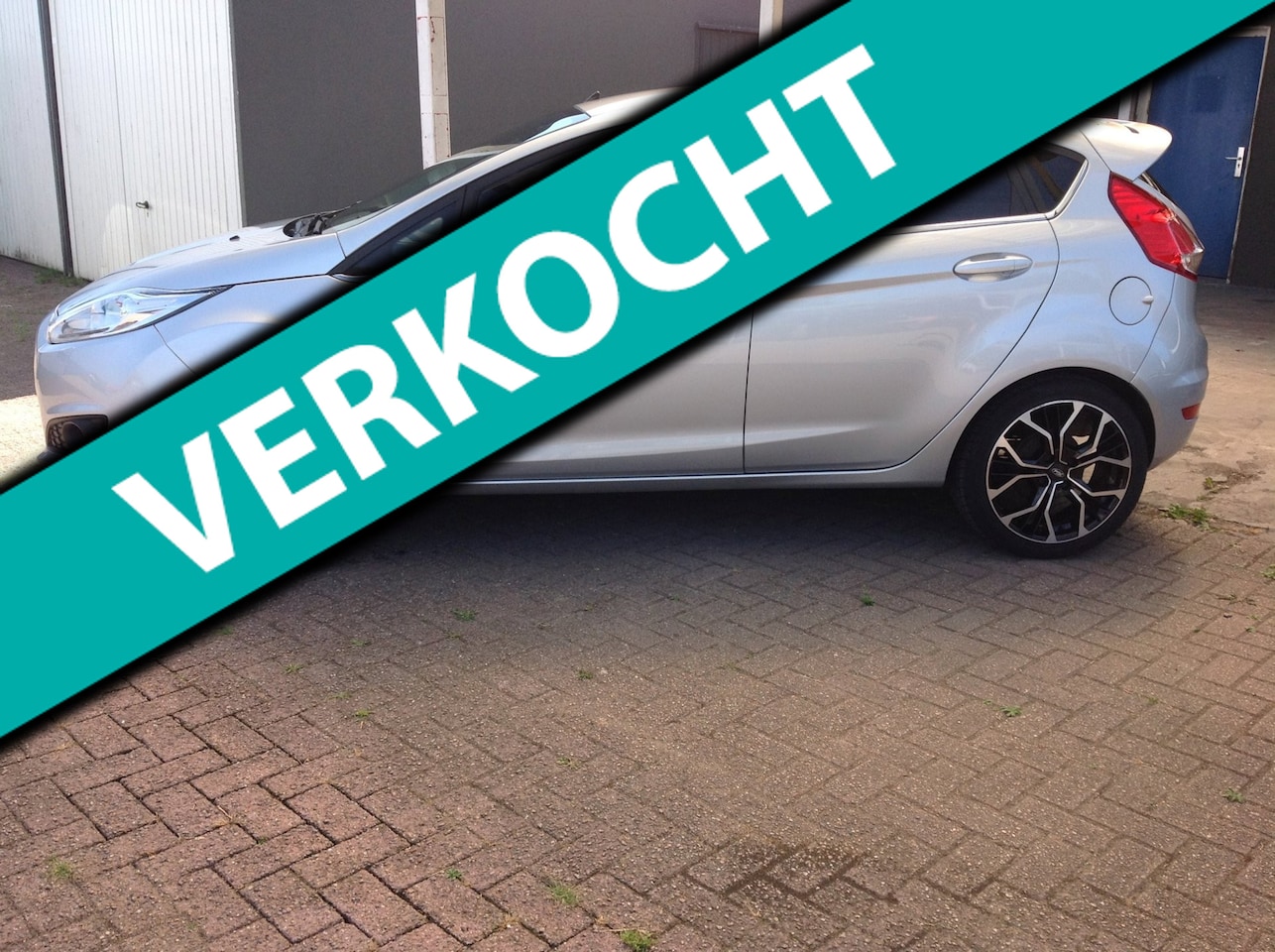 Ford Fiesta - 1.0 EcoBoost Titanium airco nieuwe apk aflevering - AutoWereld.nl