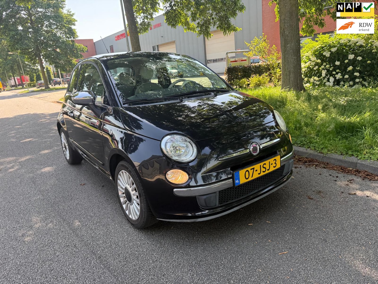 Fiat 500 - 1.2 Lounge AUTOMAAT AIRCO(IJS KOUD) - AutoWereld.nl