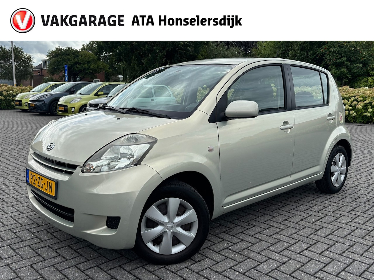 Daihatsu Sirion 2 - 1.0-12V Premium 1.0-12V Premium - AutoWereld.nl