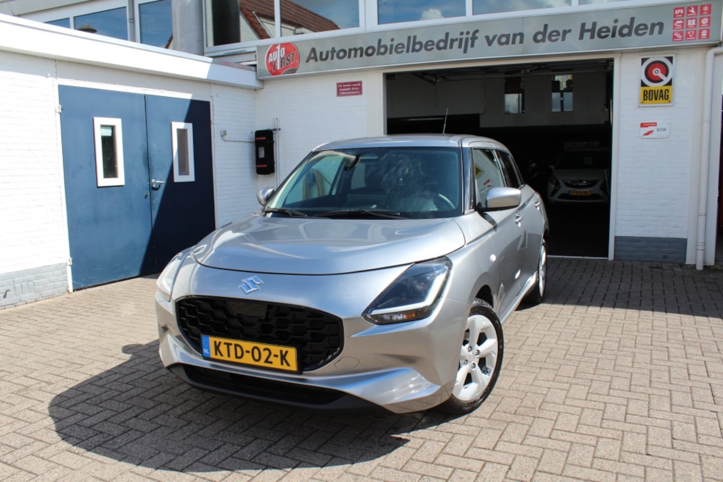 Suzuki Swift - 1.2 Select SmartHybride Automaat - AutoWereld.nl