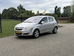 Opel Corsa - 1.4 | AIRCO | CRUISECONTROL | PARKEERSENSOREN