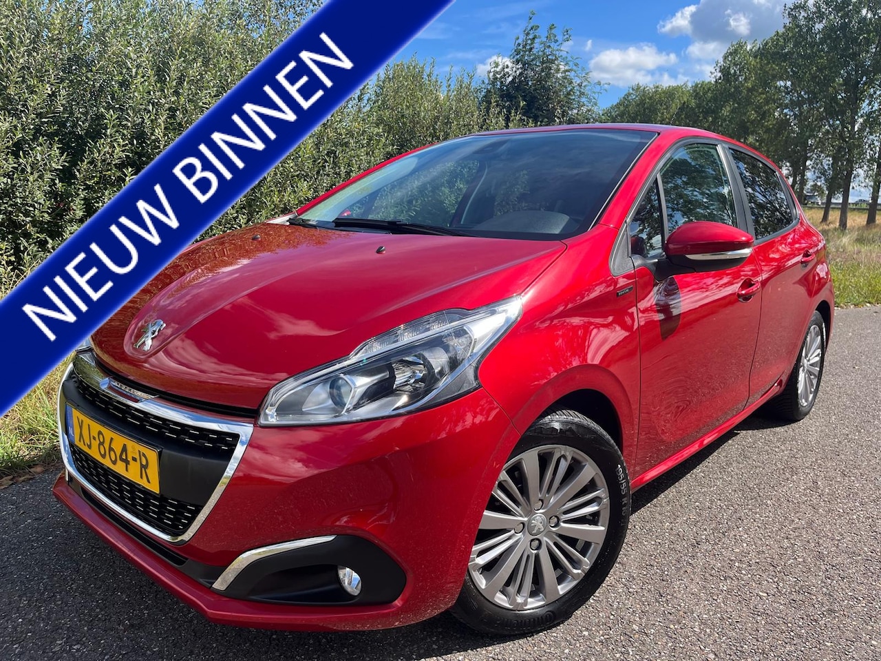 Peugeot 208 - 1.2 PureTech Signature 1.2 PureTech Signature - AutoWereld.nl