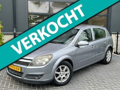 Opel Astra - 1.4 Enjoy 5-deurs | Trekhaak | Nieuwe APK | Lichtmetaal