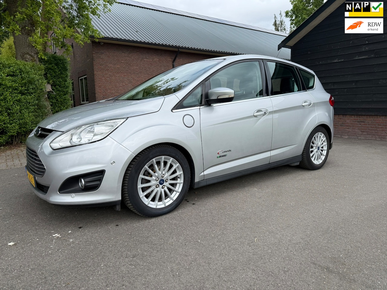 Ford C-Max - 2.0 Plug-in Hybrid Titanium Plus 2.0 Plug-in Hybrid Titanium Plus (lees tekst) - AutoWereld.nl