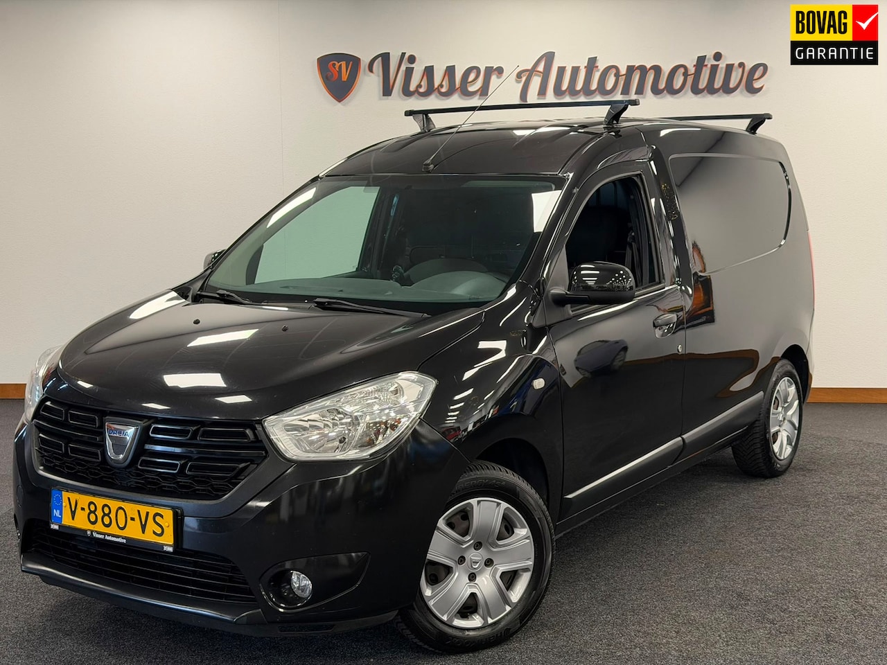 Dacia Dokker - 1.5 dCi 90 Solid*NAP*Ste Eigenaar*Airco*Trehaak*PDC*Navi* - AutoWereld.nl