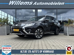 Mitsubishi Outlander - 2.0 PHEV Premium Afneembare Trekhaak, Schuifkanteldak & 360"Camera