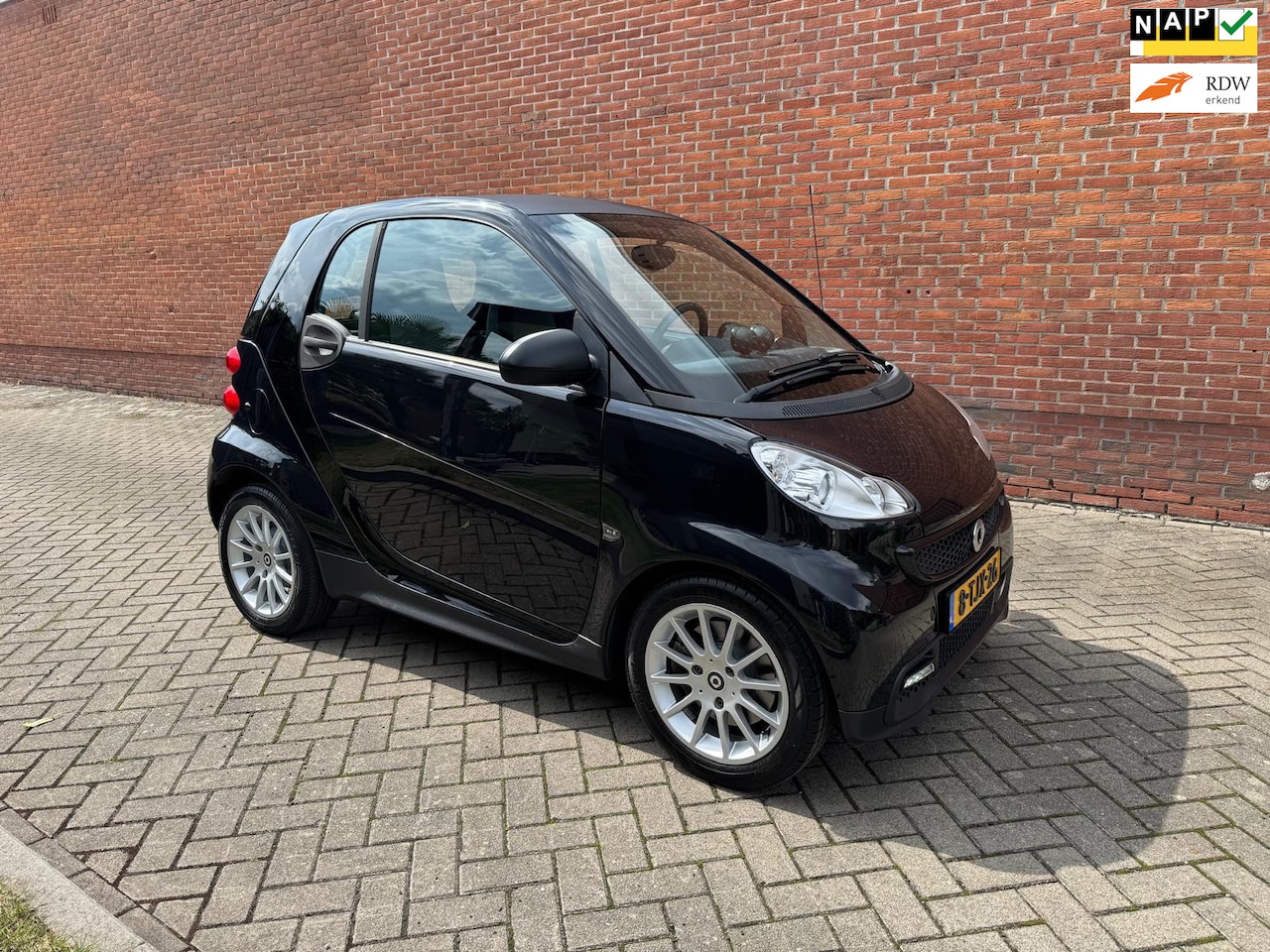 Smart Fortwo coupé - 1.0 mhd Edition Pure Airco - AutoWereld.nl
