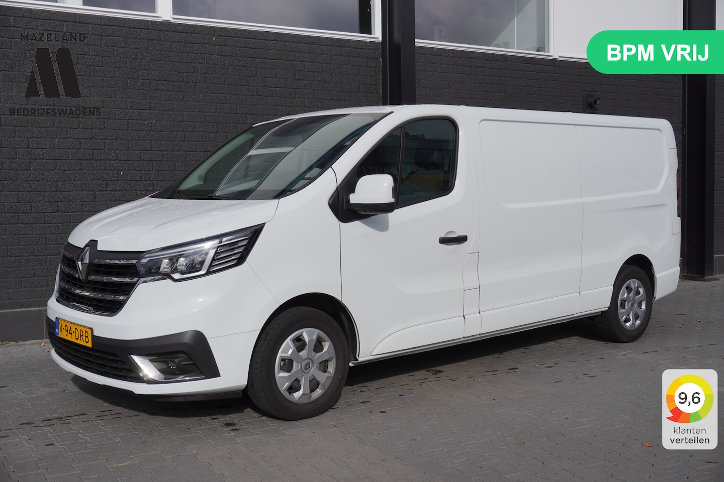 Renault Trafic - 2.0 dCi 130PK L2 EURO 6 - Airco - Cruise - PDC - €21.950,- Excl. - AutoWereld.nl