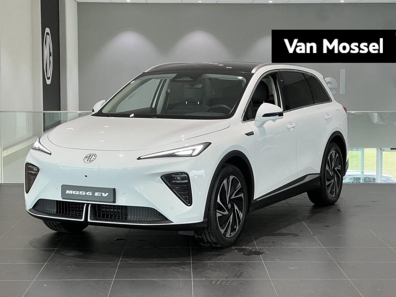 MG MGS6 EV - Luxury 4WD 77 kWh | Dual Motor | 1500kg Trekgewicht | Panoramadak | 360 Camera | Head-Up D - AutoWereld.nl
