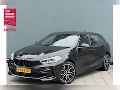 BMW 1-serie - BWJ 2021 | 118i 136PK High Ex. AUTOMAAT | LEER | M-PAKKET | CLIMA | NAVI | SPORTSTOELEN |