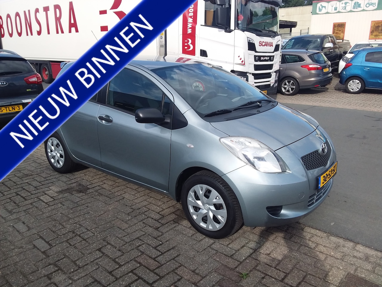 Toyota Yaris - 1.3 VVT-i Terra 1.3 VVTi Terra - AutoWereld.nl