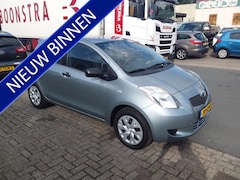 Toyota Yaris - 1.3 VVTi Terra