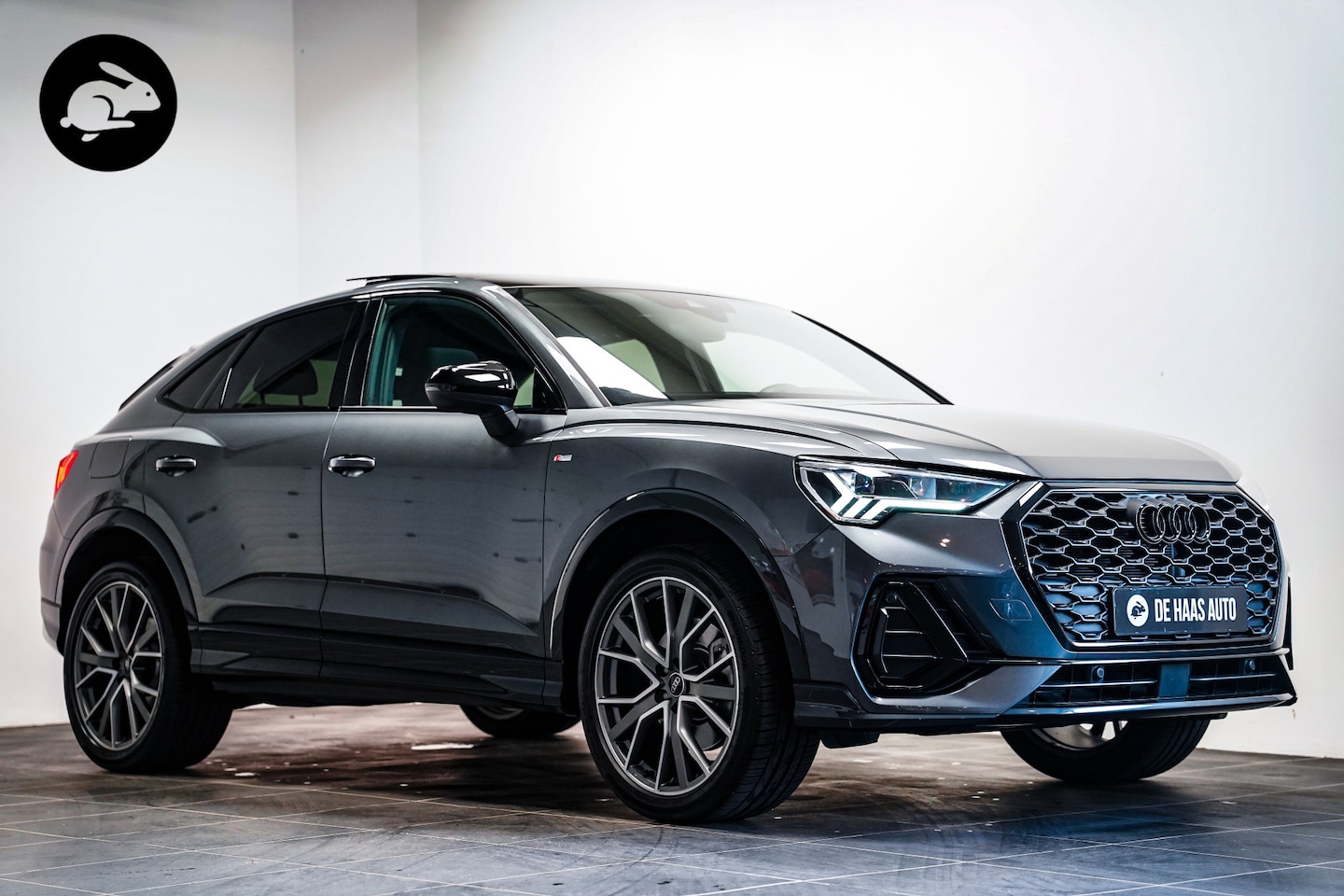 Audi Q3 Sportback - 45 TFSI e S-Line Black ed|Pano dak|Trekhaak|Acc|20 inch - AutoWereld.nl