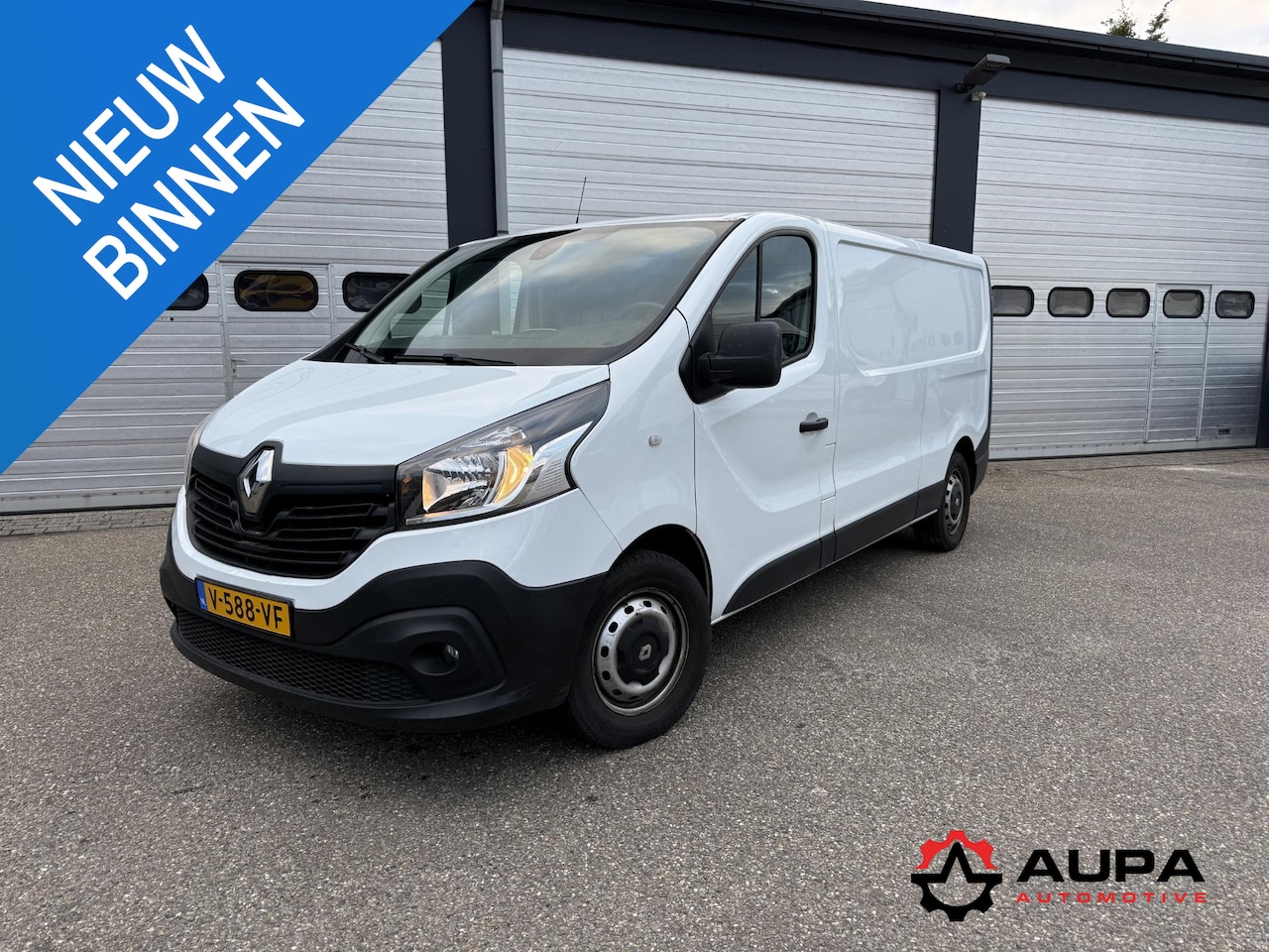 Renault Trafic - 1.6 dCi T29 L2H1 Comfort Euro 6 Trekhaak Airco - AutoWereld.nl