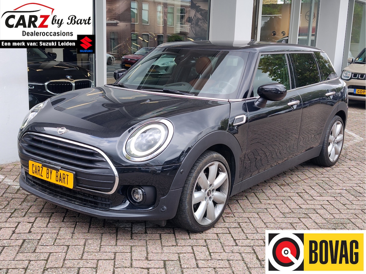 MINI Clubman - 1.5 COOPER CLASSIC AUTOMAAT Bruin leder | Keyless | Open dak | Stoelverwarming - AutoWereld.nl