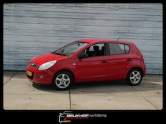 Hyundai i20 - 1.2i DynamicVersion 5dr Apk 02-2027 Airco