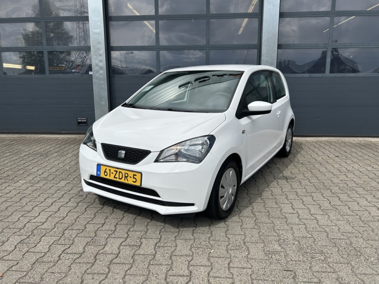 SEAT Mii - 1.0 60pk Ecomotive 3D Reference - AutoWereld.nl
