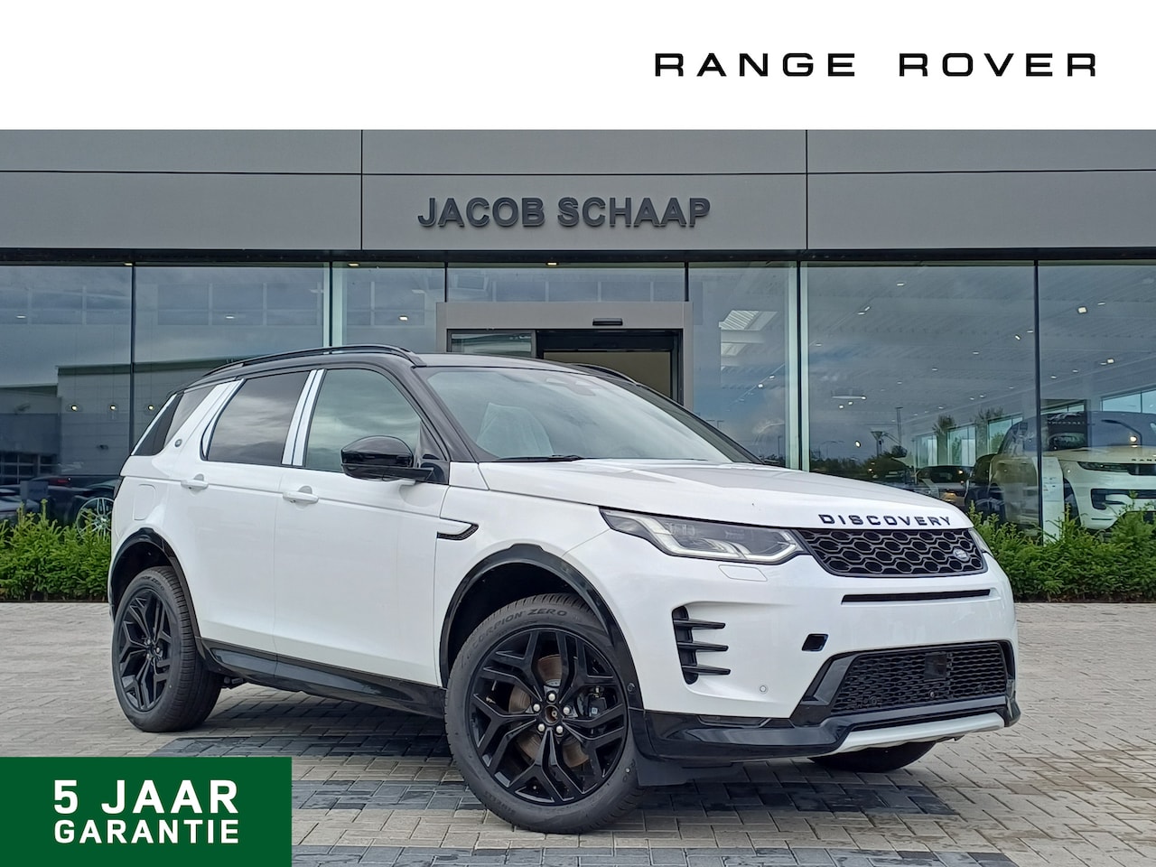 Land Rover Discovery Sport - P270e 269pk AWD PHEV Landmark | NIEUW - 0 km | Elektr. trekhaak | Panorama | Meridian Surr - AutoWereld.nl