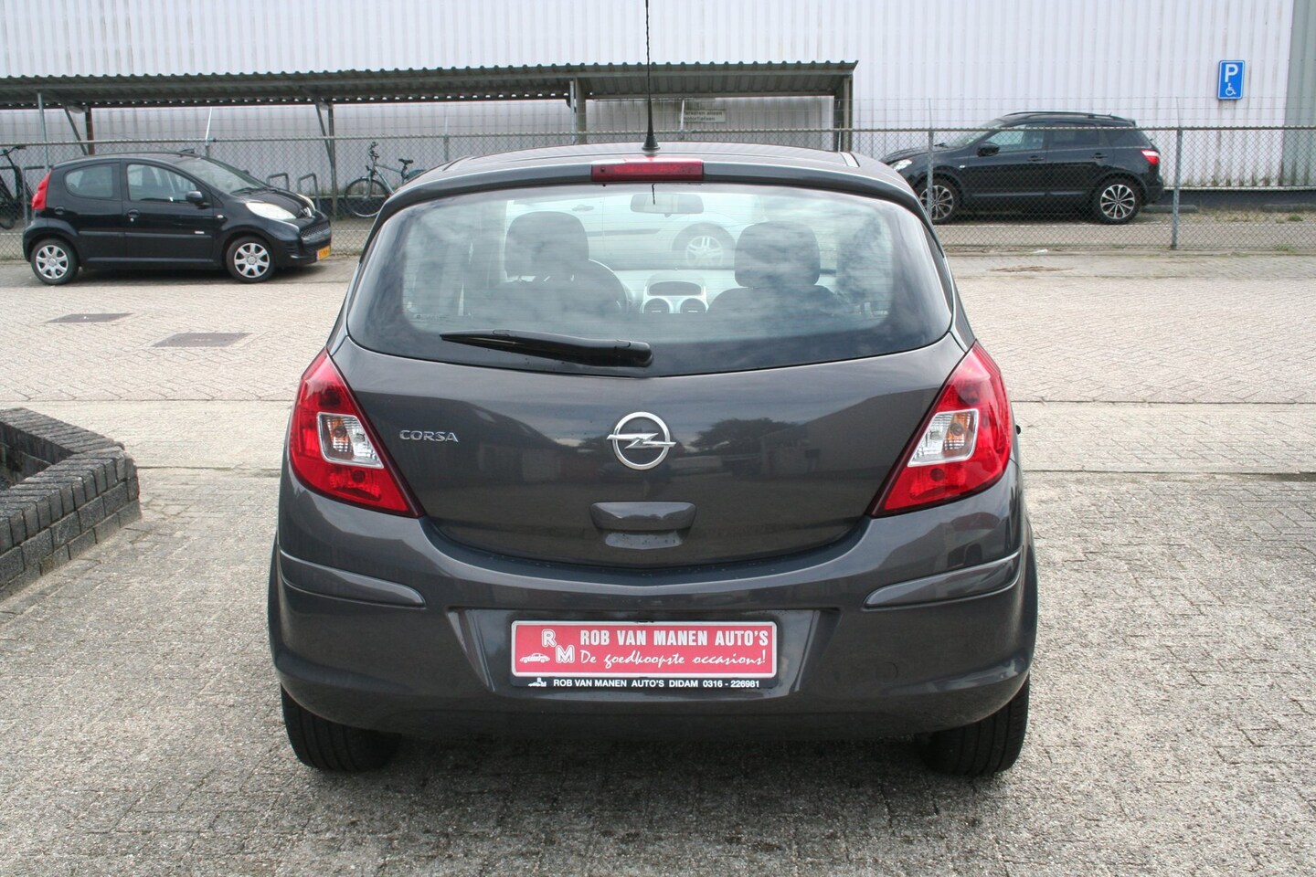 Opel Corsa - 1.2-16V Design Edition 1.2-16V Design Edition