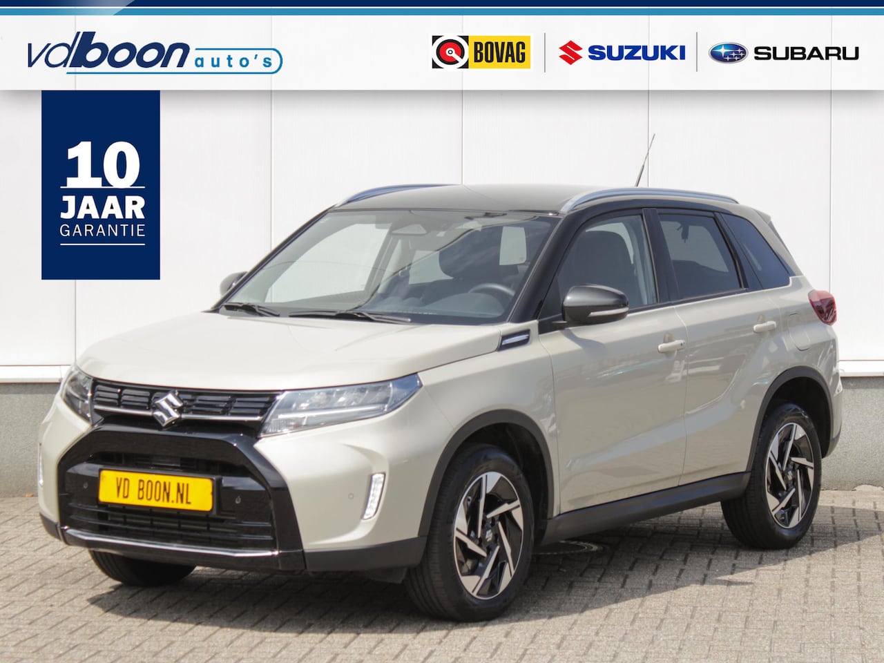Suzuki Vitara - 1.4 Boosterjet Smart Hybrid Style | Navi | Cruise | Clima | Camera | Lm-Velgen - AutoWereld.nl