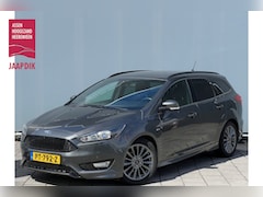 Ford Focus Wagon - BWJ 2017 | 1.5TDCI 120PK ST-Line AUTOMAAT | TREKHAAK | CARPLAY | PDC 2X | NAVI | AIRCO | P