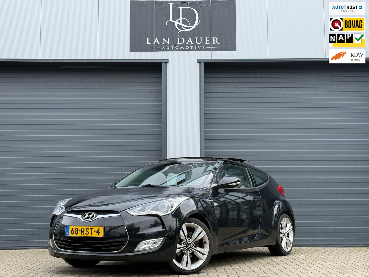 Hyundai Veloster - 1.6 GDI i-Catcher / Start-Stop / SCHUIFDAK - AutoWereld.nl
