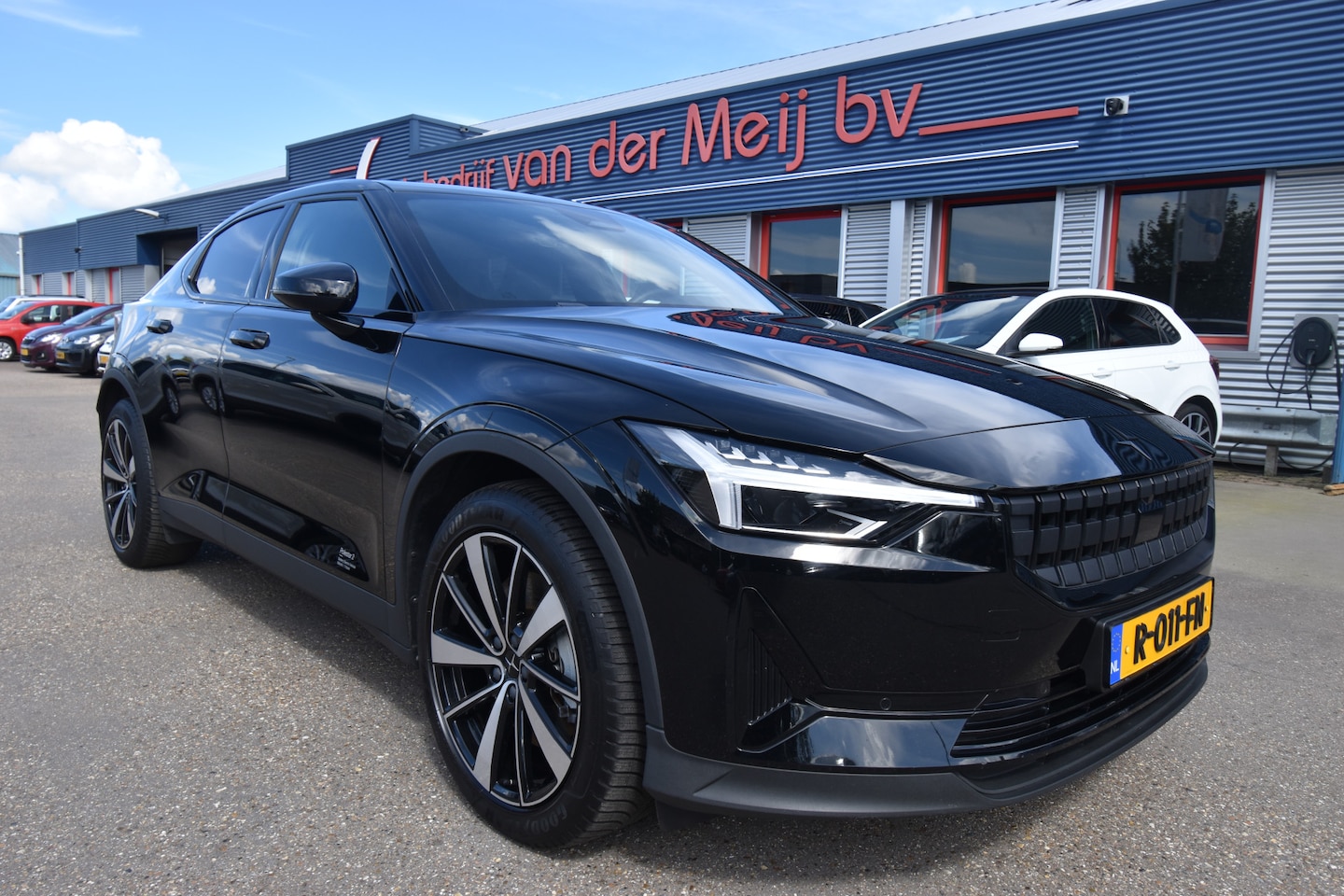 Polestar 2 - Standard Range Single Motor 69 kWh , NAVI VIA APP , CLIMATR , CR CONTR , V ST VERW , LMV19 - AutoWereld.nl