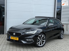 SEAT Leon - 1.4 TSI eHybrid FR Pano Led ACC Camera