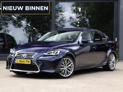 Lexus IS - 300h Hybrid Luxury Line | Mark Levinson | Stoelkoeling/Verwarming | Dealeronderhouden