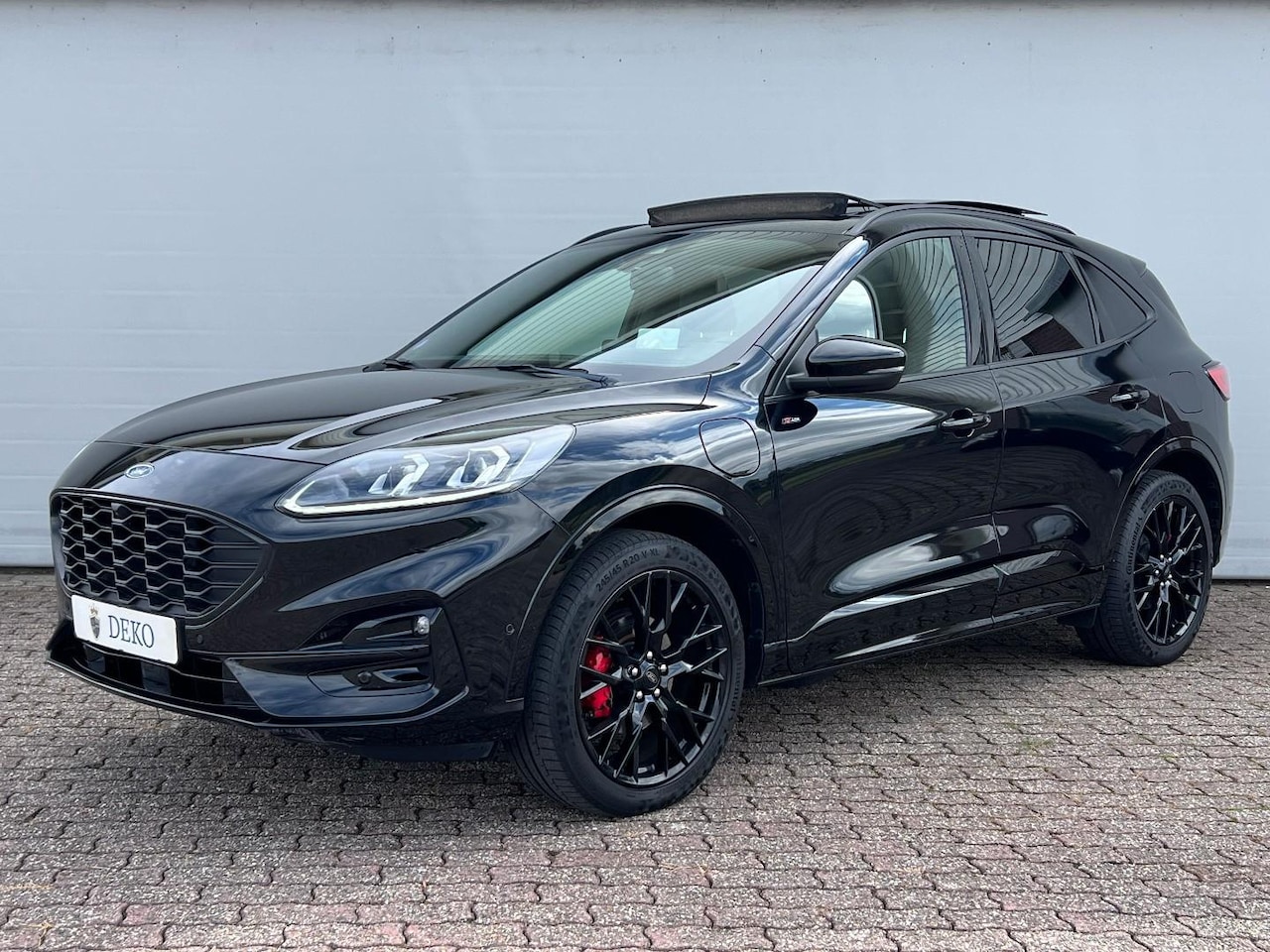 Ford Kuga - 2.5i PHEV | ST-Line X | Panoramadak | Trekhaak | 20 inch - AutoWereld.nl
