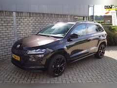 Skoda Karoq - 1.5 TSI ACT Sportline Business Autom Sportst Stoel/Stuurverw Navi Camera Clima Adaptieve C