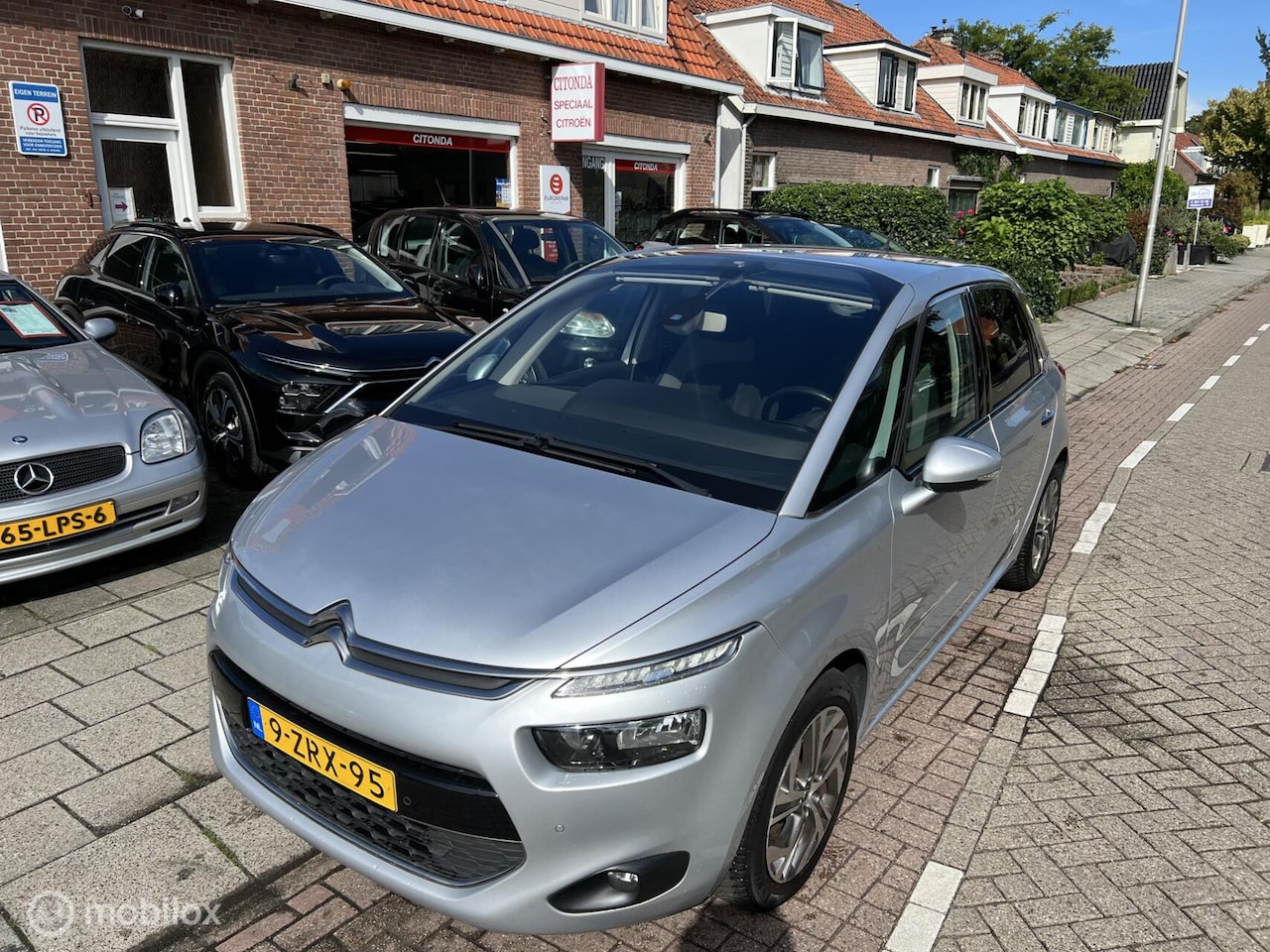 Citroën C4 Picasso - 1.2 PureTech Business 1.2 PureTech Business - AutoWereld.nl