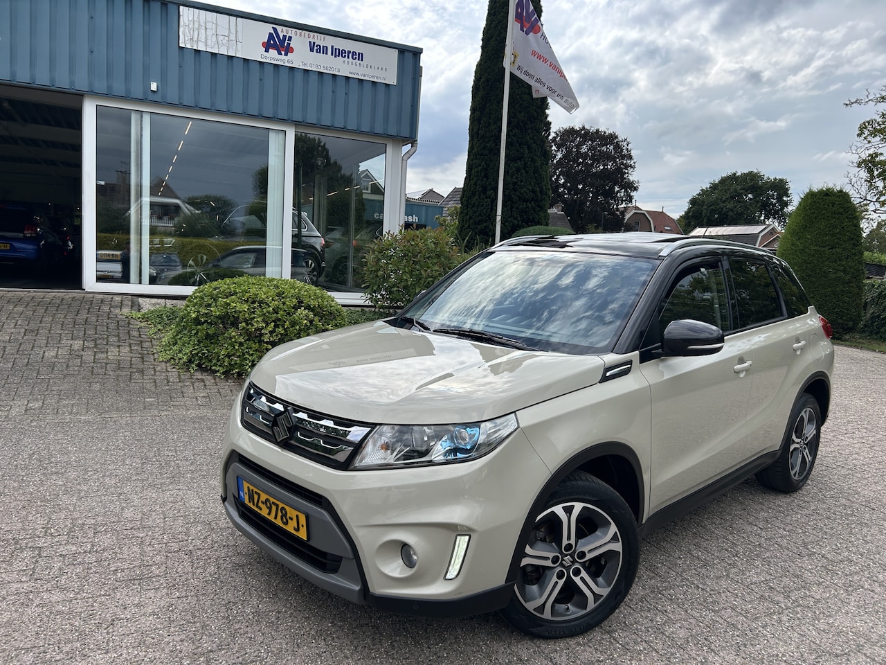 Suzuki Vitara - 1.6 High Executive 1.6 High Executive - AutoWereld.nl