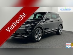 Volkswagen Tiguan - 1.4 TSI ACT Comfortline Business R LEER CARPLAY ECC TREKHAAK NAVI