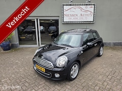 MINI Cooper - 1.6 LCI 1ste eigenaar/Pano/Cruise Control